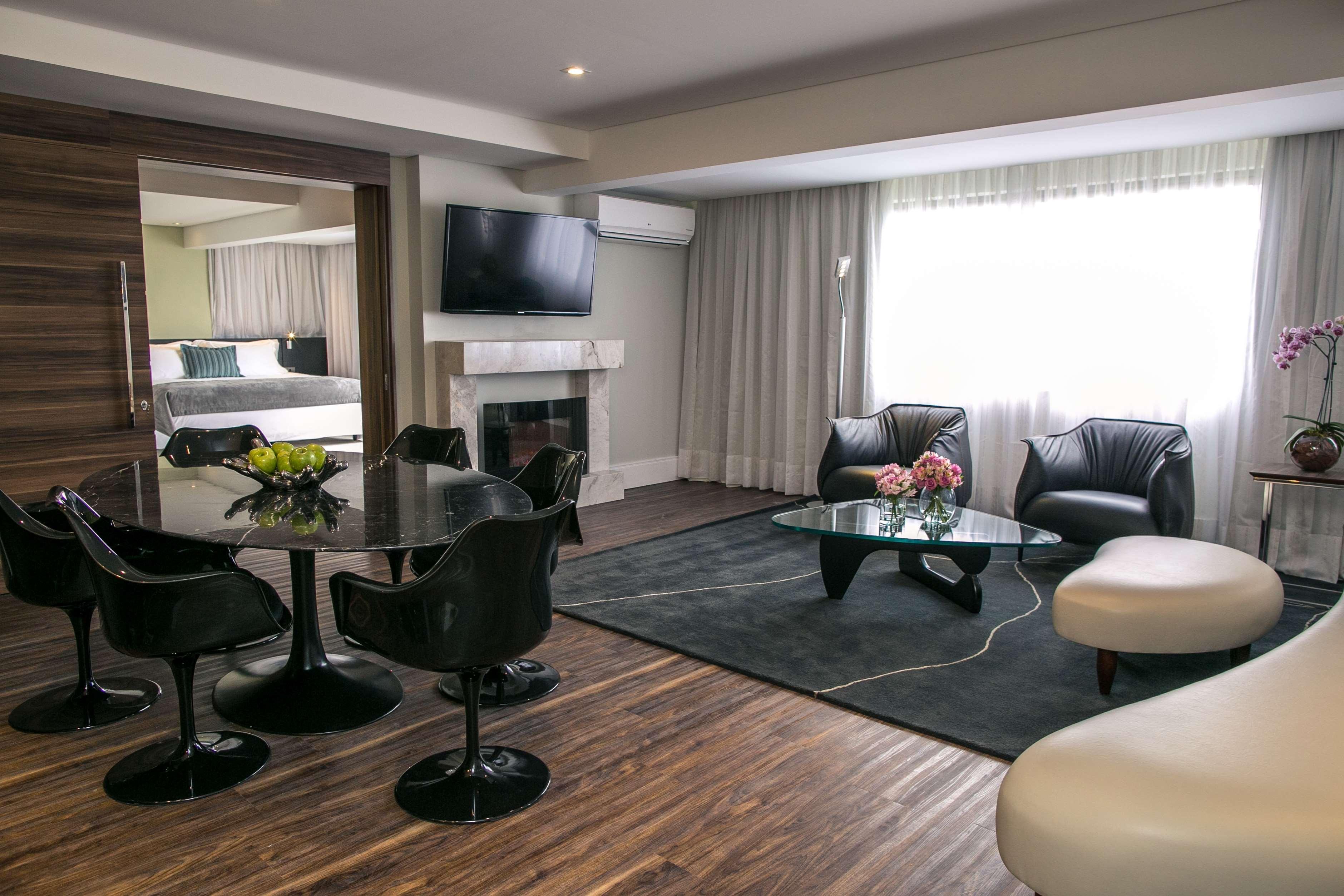 Art Hotel Transamerica Collection Porto Alegre Exterior photo Suite at the Hotel
