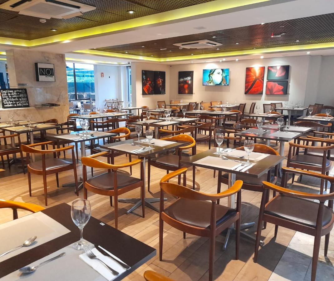Art Hotel Transamerica Collection Porto Alegre Exterior photo The interior of the restaurant