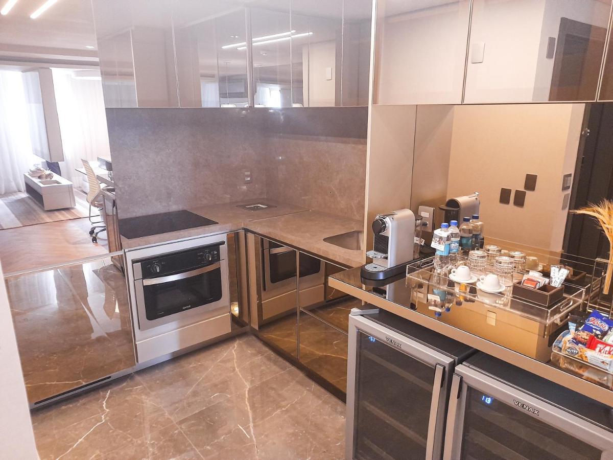 Art Hotel Transamerica Collection Porto Alegre Exterior photo A kitchen in a private home